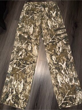 Men's Camouflage Cargo Pants - Olive/White